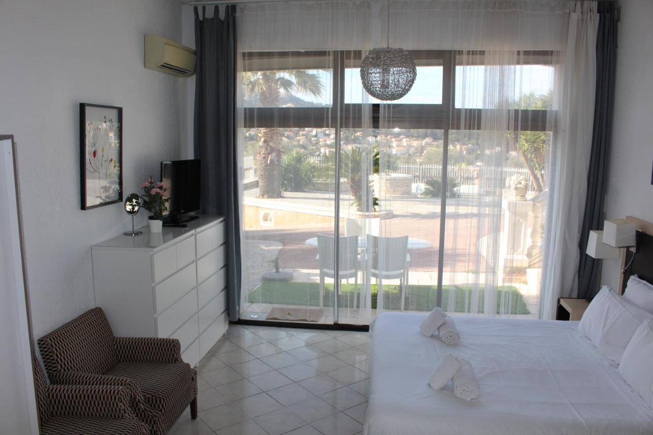 Residence Les Jardins De Lea La Seyne-sur-Mer Bagian luar foto